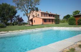 Villa – Castiglione del Lago, Umbria, Italia. 580 000 €