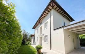 Villa en Forte dei Marmi, Italia. 3 300 000 €