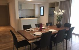 3-dormitorio apartamentos en condominio en Watthana, Tailandia. $2 900  por semana