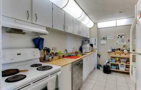 3 dormitorio piso en Etobicoke, Canadá. C$853 000