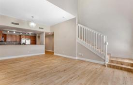 1-dormitorio apartamentos en condominio 106 m² en Miami, Estados Unidos. $440 000