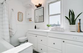 8 dormitorio adosado en Old Toronto, Canadá. C$1 614 000
