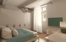 4 dormitorio piso 145 m² en Florencia, Italia. 765 000 €