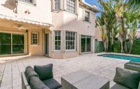 Casa de pueblo – Golden Beach, Florida, Estados Unidos. $2 700 000