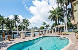 Villa – Pompano Beach, Florida, Estados Unidos. $1 795 000
