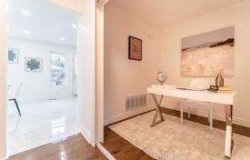 5 dormitorio adosado en York, Canadá. C$1 235 000