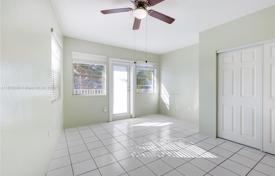 1-dormitorio apartamentos en condominio 66 m² en Miami, Estados Unidos. $279 000