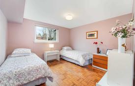 3 dormitorio adosado en North York, Canadá. C$1 546 000