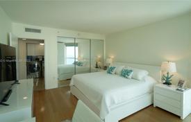 2-dormitorio apartamentos en condominio 149 m² en Collins Avenue, Estados Unidos. $1 325 000