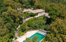 8 dormitorio villa en La Garde-Freinet, Francia. 10 500 €  por semana