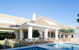 Villa – Málaga, Andalucía, España. 3 800 €  por semana
