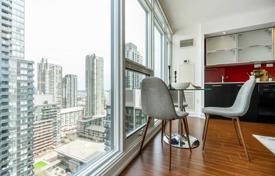 2 dormitorio piso en Capreol Court, Canadá. C$1 237 000