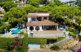 Villa – Tossa de Mar, Cataluña, España. 4 400 €  por semana