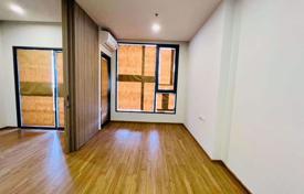 1-dormitorio apartamentos en condominio en Huai Khwang, Tailandia. $130 000