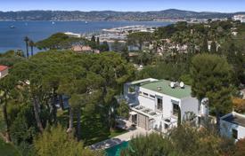 Villa – Cap d'Antibes, Antibes, Costa Azul,  Francia. 4 250 000 €