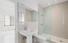 3 dormitorio casa de pueblo 405 m² en Miami, Estados Unidos. $2 250 000