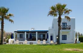 Villa – Pafos, Chipre. 4 300 €  por semana