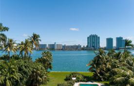 Villa – Miami Beach, Florida, Estados Unidos. $15 300 000