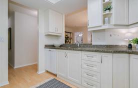 3 dormitorio piso en North York, Canadá. C$989 000