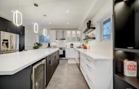 3 dormitorio casa de pueblo en Etobicoke, Canadá. C$1 666 000
