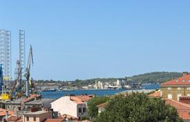 2 dormitorio piso 62 m² en Pula, Croacia. 175 000 €