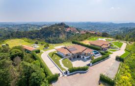 10 dormitorio villa en Cuneo, Italia. 2 400 000 €