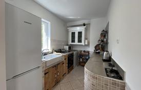 3 dormitorio piso 82 m² en Lovran, Croacia. 280 000 €