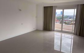 3 dormitorio piso en Pathum Wan, Tailandia. $3 060  por semana