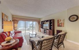 Condominio – Hallandale Beach, Florida, Estados Unidos. 544 000 €