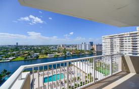 Condominio – Hallandale Beach, Florida, Estados Unidos. $799 000
