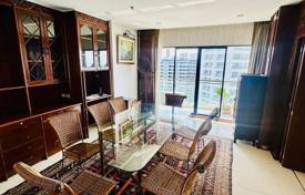 2 dormitorio piso 245 m² en Pattaya, Tailandia. $984 000