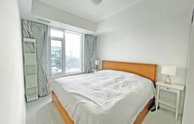 2 dormitorio piso en Adelaide Street West, Canadá. C$1 033 000