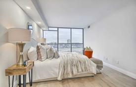 3 dormitorio piso en North York, Canadá. C$1 069 000