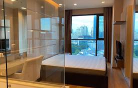 1-dormitorio apartamentos en condominio en Bang Rak, Tailandia. $314 000