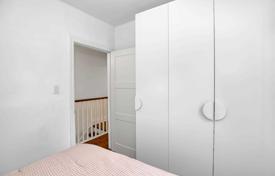 8 dormitorio adosado en Old Toronto, Canadá. C$1 523 000