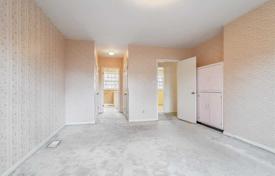 9 dormitorio casa de pueblo en Etobicoke, Canadá. C$2 204 000