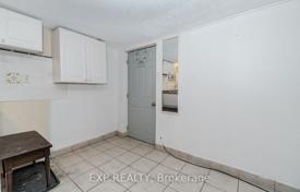 12 dormitorio casa de pueblo en York, Canadá. C$1 673 000