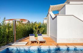 4 dormitorio casa de pueblo 287 m² en Poreč, Croacia. 1 150 000 €