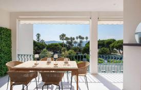3 dormitorio piso 80 m² en Boulevard de la Croisette, Francia. 1 890 000 €