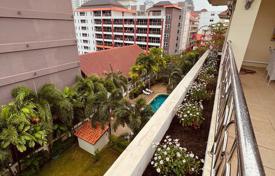 3 dormitorio piso 152 m² en Pattaya, Tailandia. $295 000