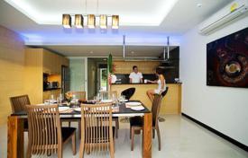 3 dormitorio casa de pueblo 280 m² en tambon Kathu, Tailandia. 421 000 €
