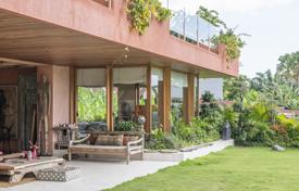 8 dormitorio villa 2180 m² en Canggu, Indonesia. $7 000 000