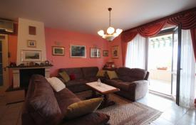 5 dormitorio piso 124 m² en Split, Croacia. 1 200 000 €