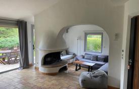 4 dormitorio villa en Provenza - Alpes - Costa Azul, Francia. 3 450 €  por semana