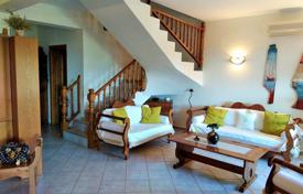5 dormitorio casa de pueblo 290 m² en Islas del Egeo, Grecia. 1 150 000 €