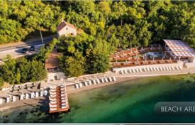 3 dormitorio piso 178 m² en Orahovac, Montenegro. 330 000 €
