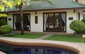 4 dormitorio villa en Bo Phut, Tailandia. $3 050  por semana