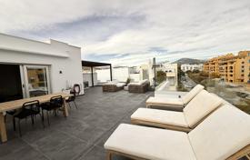 3 dormitorio ático 240 m² en San Pedro Alcántara, España. 900 000 €