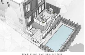10 dormitorio casa de pueblo en Dundas Street West, Canadá. C$2 433 000