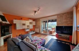 3 dormitorio casa de pueblo 120 m² en Tar, Croacia. Price on request